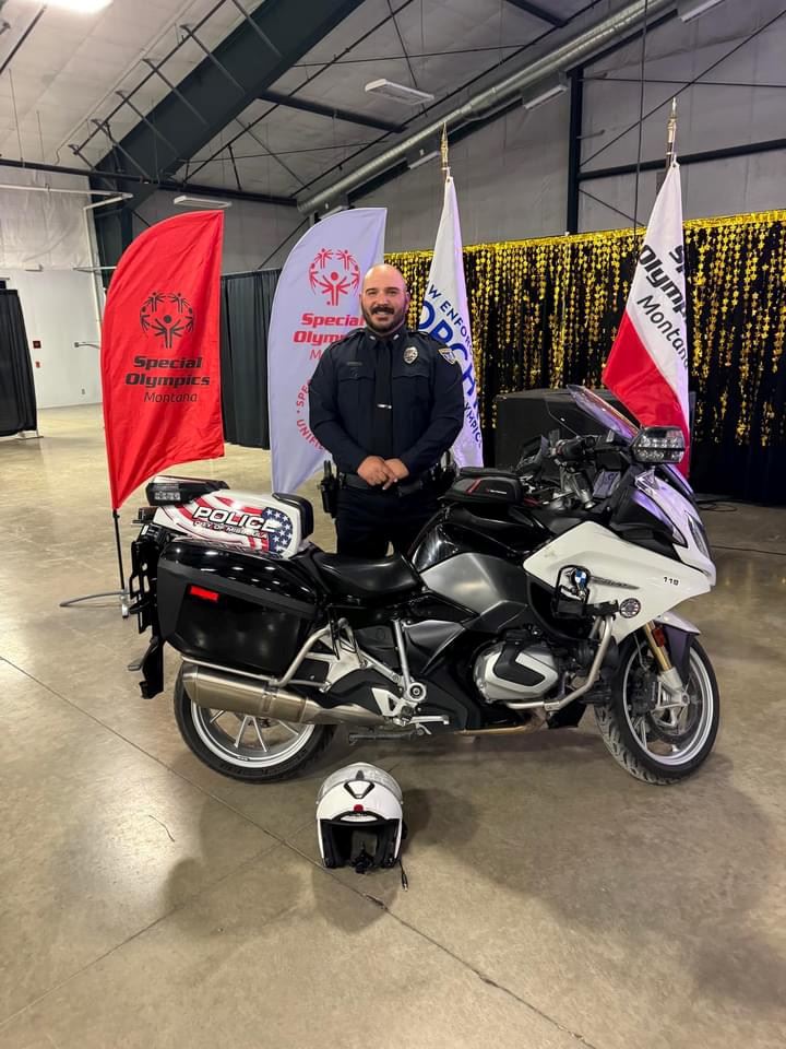 Officer Larocque with MDP bike at Special Olympics